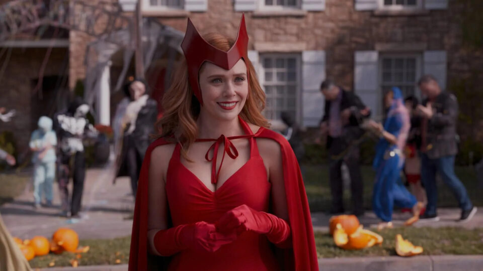 Scarlet Witch (Elizabeth Olsen)