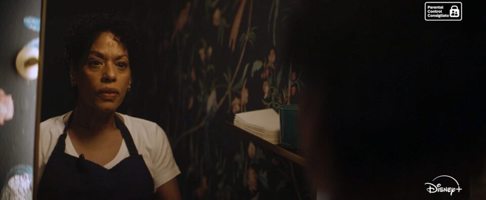 Tina (Liza Colón-Zayas) in The Bear – © FX