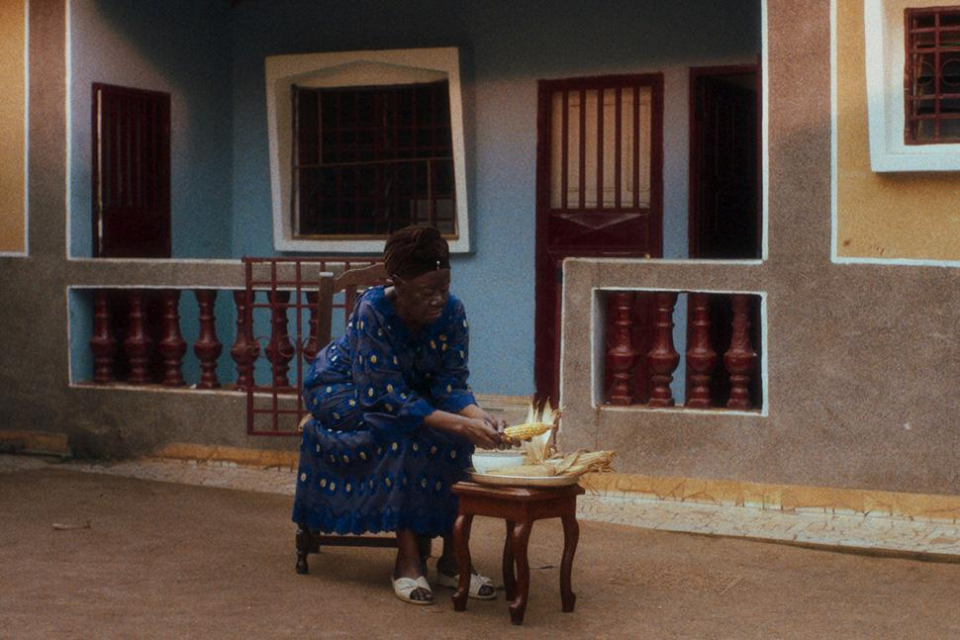 "La Maison du vent" di Auguste Bernard Kouemo Yanghu premio leone opera prima